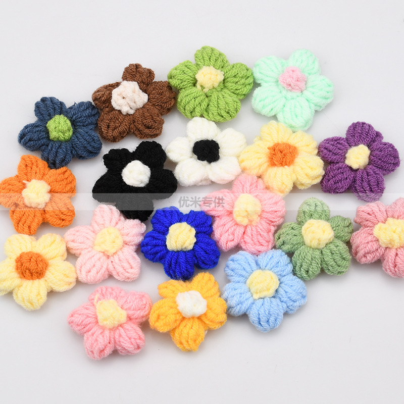 Craft Embellishment - Aplikasi Bunga Lima Kelopak Rajutan Tangan,